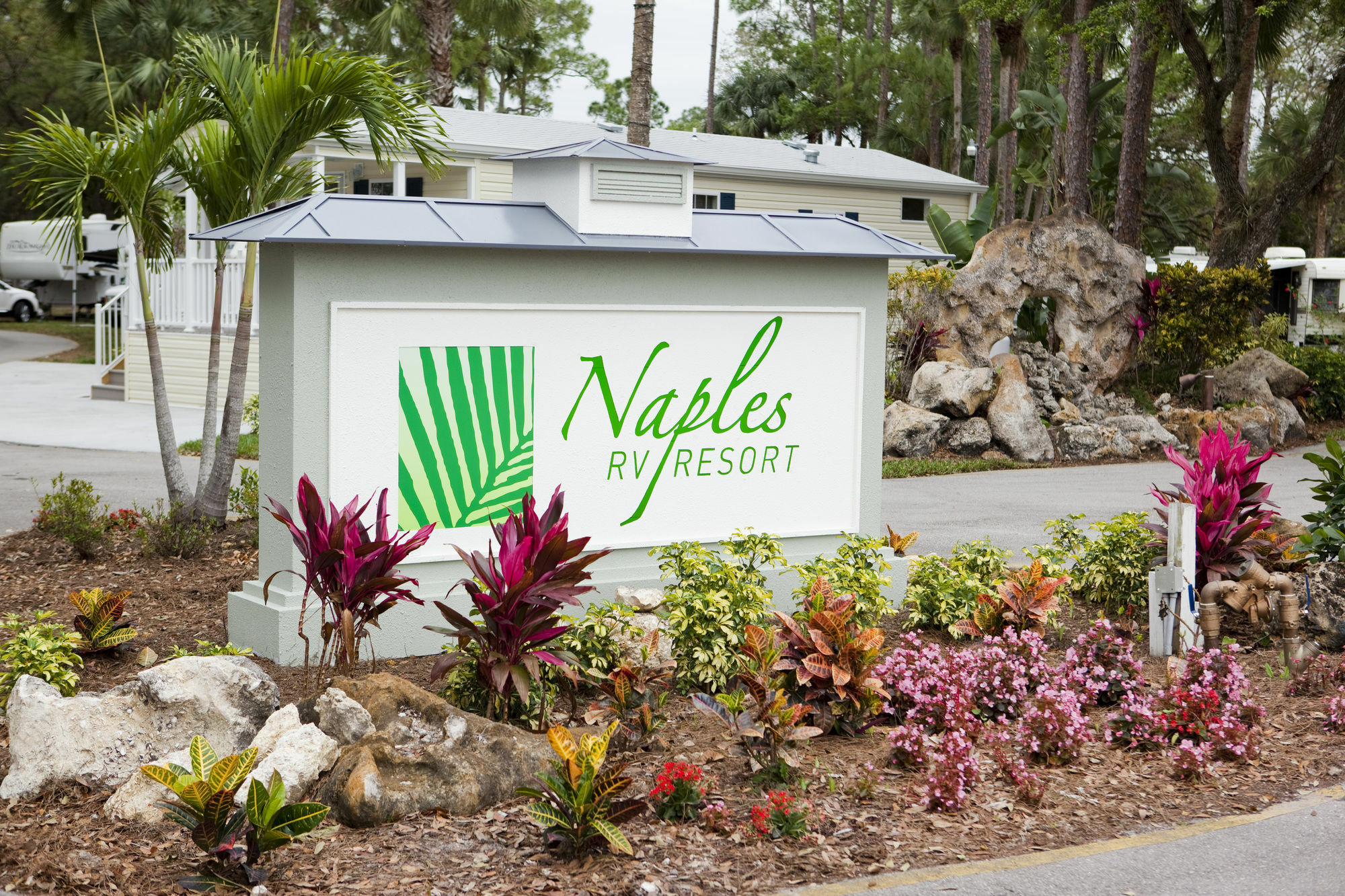 Naples Rv Resort Naples Manor Eksteriør billede